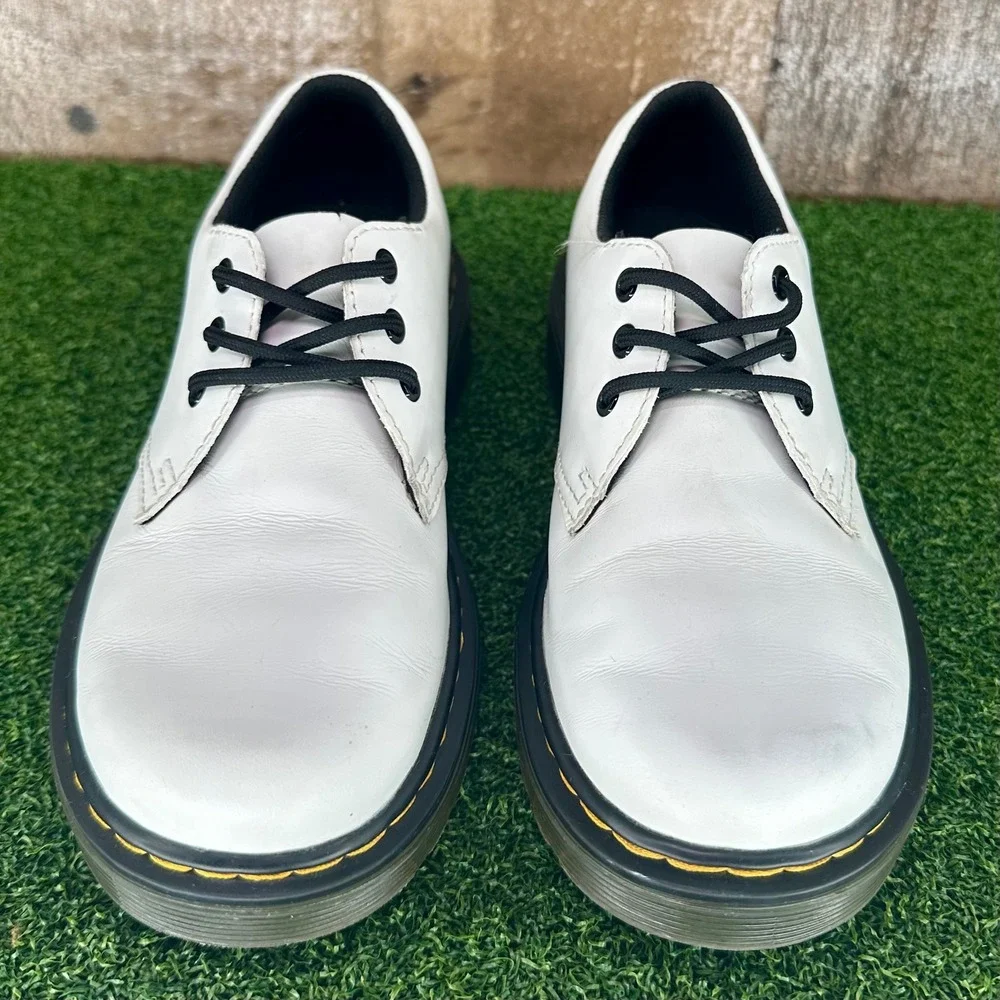 Dr. Martens 1461 White Leather Oxfords Dress Casual‎ Shoes - Junior Size 1
